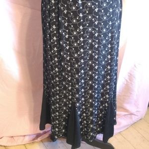 Womens maxi skirt